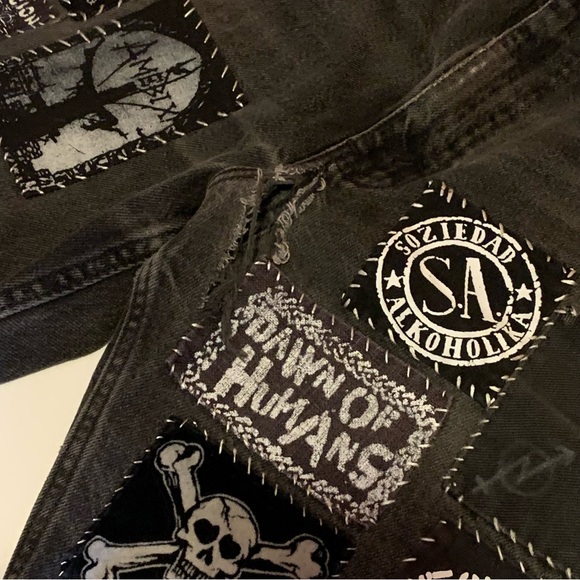 NYC Street Punk shorts with rad vintage patches - Picture 4 of 7